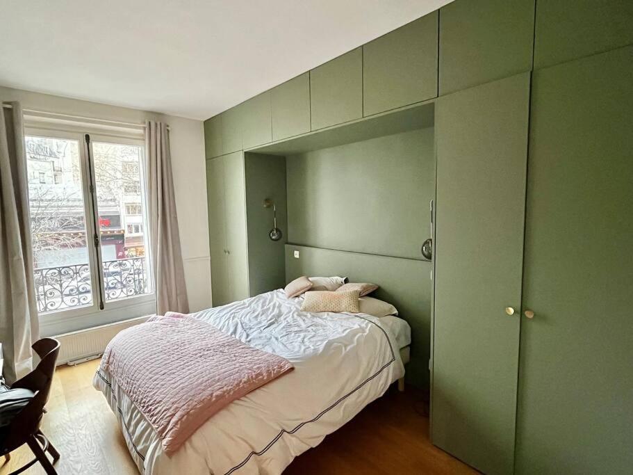 205sm Luxury And Design Flat At Montmartre